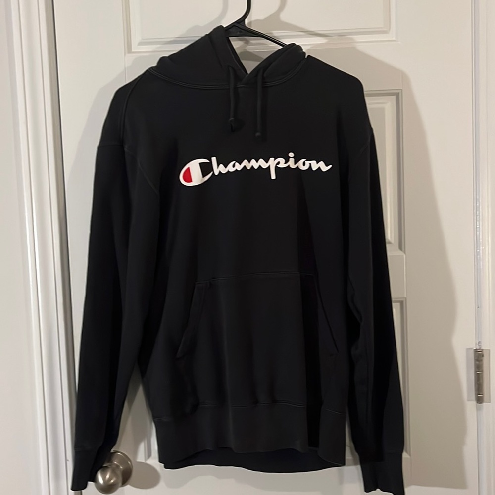 black champion hoodie
